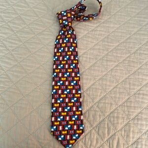 Gucci Mens Tie Nautical Flags Multicolor Silk Made in Italy 3 7/8" (W) x 57" (L)